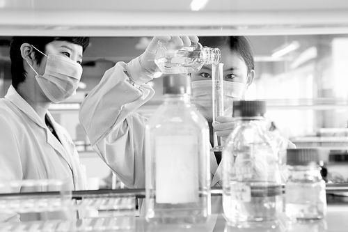 10235632W-0.jpg 10235632W-0.jpg