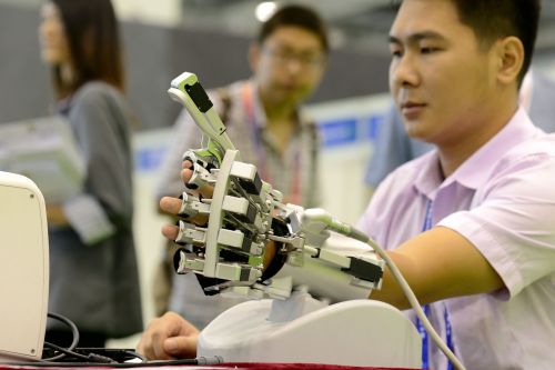 体外诊断市场起飞 如何安全着陆 中国财经观察网www.xsgou.com